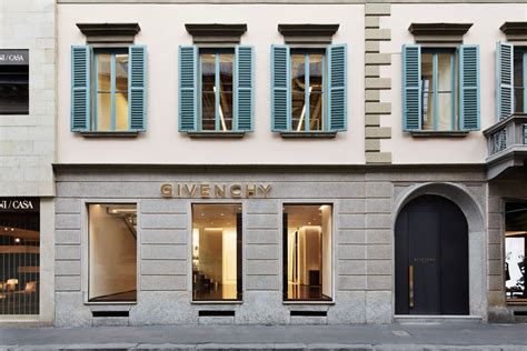 givenchy milan